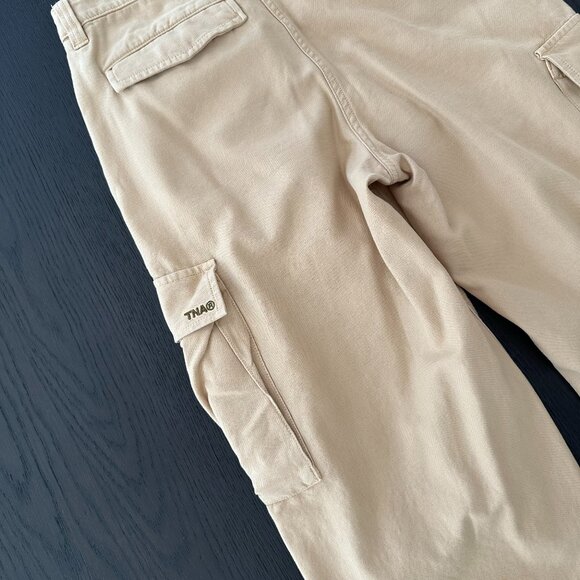 Aritzia TNA Khaki Cargo Pants - Picture 4 of 6